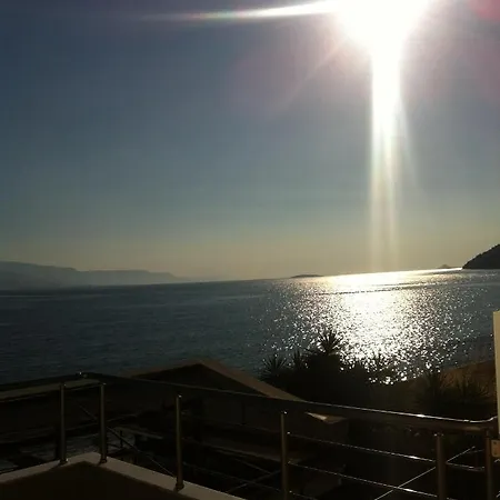 Apartmán Almare Kato Almiri